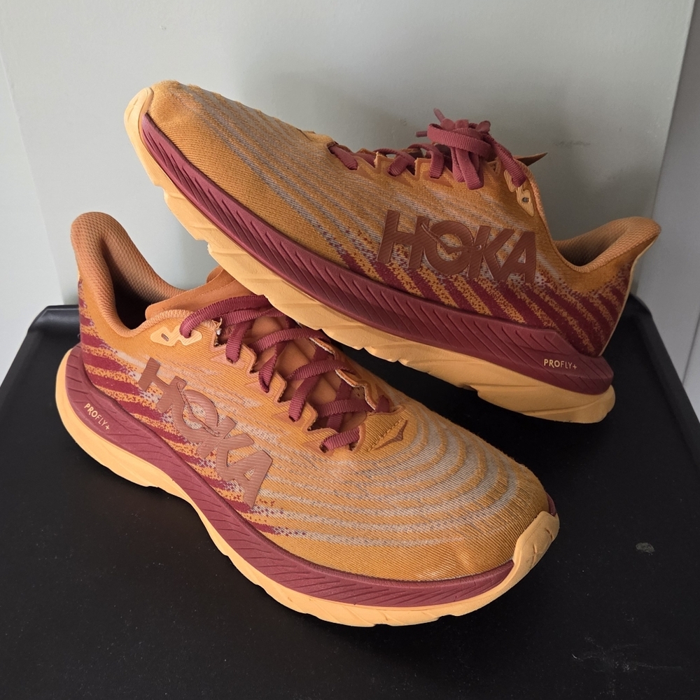 HOKA Mach 5 Everyday Training Shoes